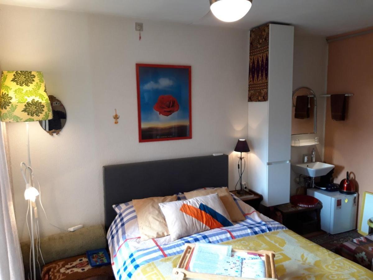 Homey Budget Bedroom Amsterdam Buitenkant foto